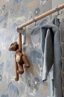 Essem Design Nostalgi klädhängare, 100 cm, svartbetsad ek - svart