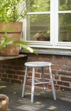 FDB Møbler J27 pall, grå bok