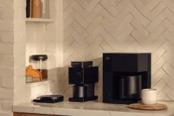 Fellow Aiden Precision kaffebryggare, mattsvart