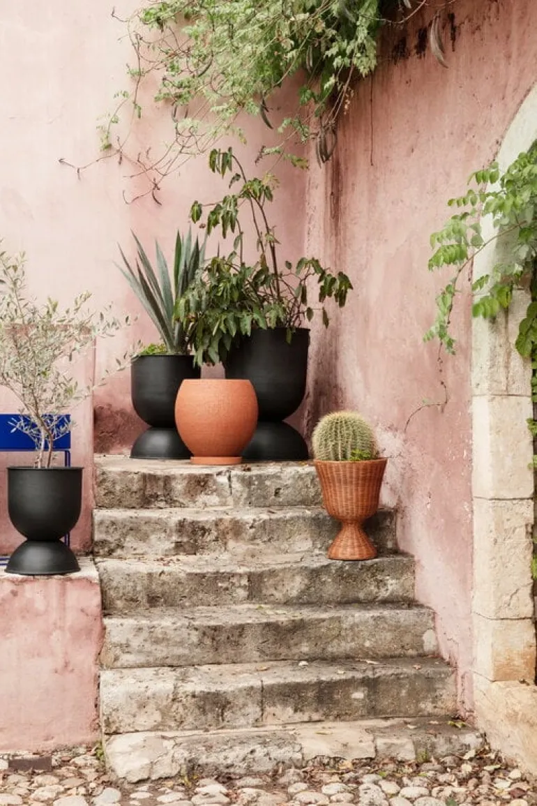 ferm LIVING Agnes växtställ, 45 cm, rotting