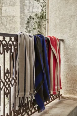 ferm LIVING Alee badlakan, 100 x 150 cm, beige - röd