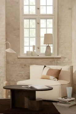 ferm LIVING Arum golvlampa, cashmere