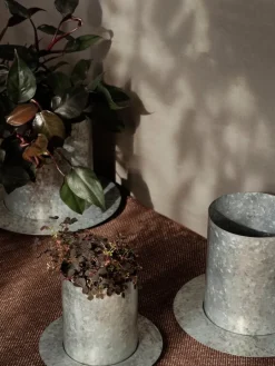 ferm LIVING Auran kruka, stor, galvaniserad