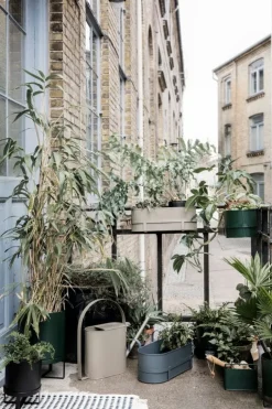 ferm LIVING Bau balkonglåda, cashmere