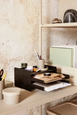 ferm LIVING Bon Accessories liten behållare, sand - svart