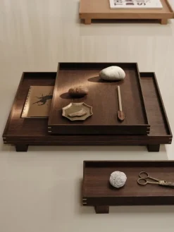 ferm LIVING Bon träbricka, S, rökt ek