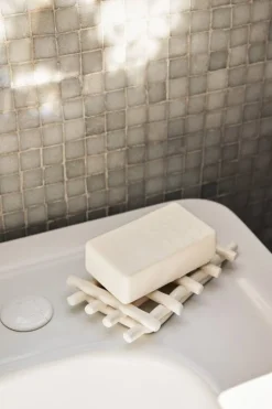 ferm LIVING Ceramic tvålfat, naturvit