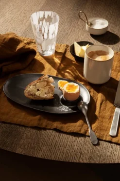 ferm LIVING Flow frukosttallrik, svart