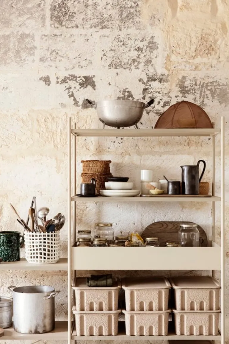 ferm LIVING Flow tallrik, liten, svart