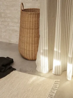 ferm LIVING Flätad tvättkorg