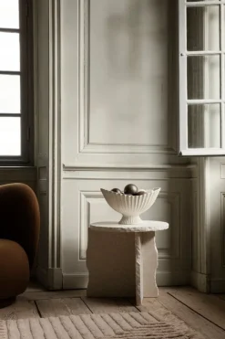 ferm LIVING Fountain mittpunkt, off white