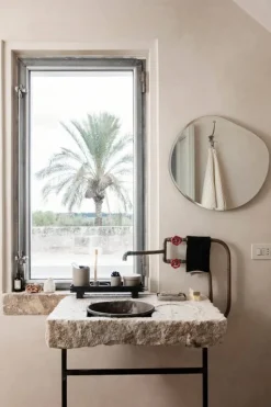 ferm LIVING Pond spegel, liten, mörk krom