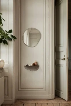 ferm LIVING Pond spegel, liten, mörk krom