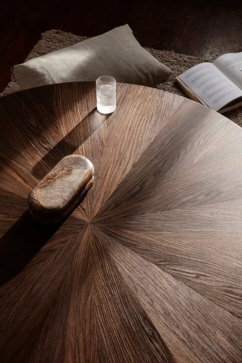 ferm LIVING Post soffbord, S, rökt ek, stjärna