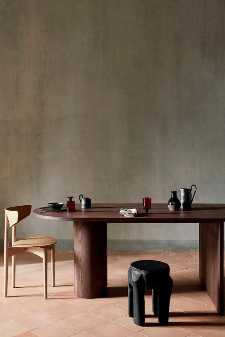 ferm LIVING Pylo förlängningsbart matbord, mörk betsad ek