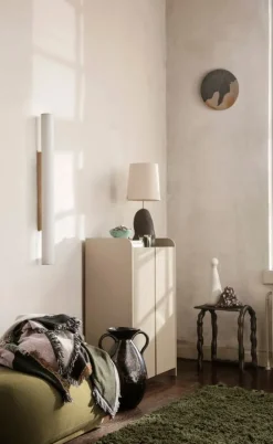 ferm LIVING Sill lågt skåp, cashmere