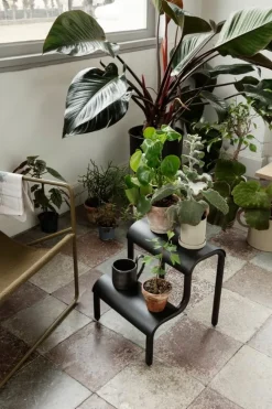 ferm LIVING Up trappstegspall, svart