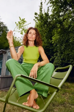 Fermob Luxembourg låg fåtölj, pesto