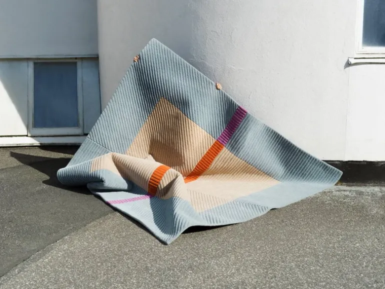 Finarte Akaatti matta, beige - ljusblå