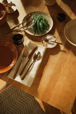 Fiskars Functional Form, bestickset, 16 delar, polerat