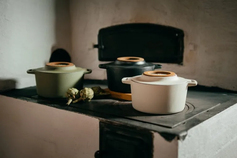 Fiskars Norden, gjutjärnsgryta, 4 l, björk