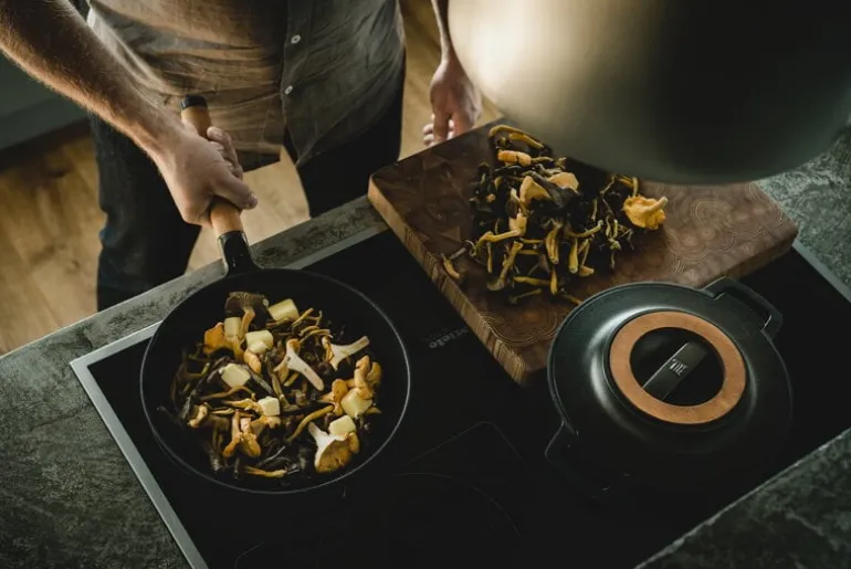 Fiskars Norden stekpanna i gjutjärn, 28 cm