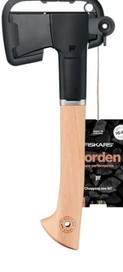 Fiskars Norden yxa N7 med bryne