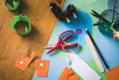 Fiskars Träningssax, röd