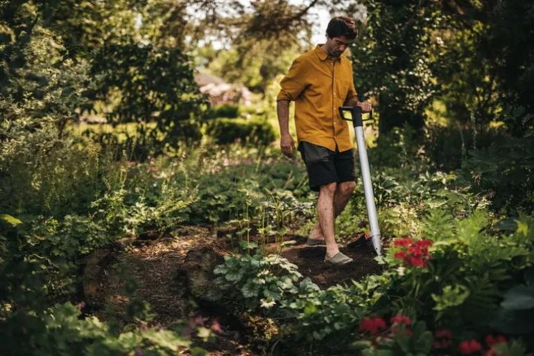 Fiskars Xact stående blomlåda