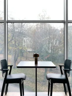 Flos Bellhop bordslampa, cioko brown