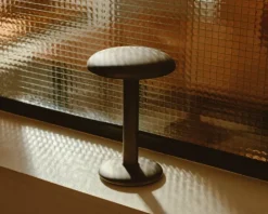 Flos Gustave bordslampa, obearbetat aluminium