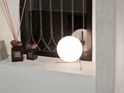 Flos IC T2 bordslampa, mässing