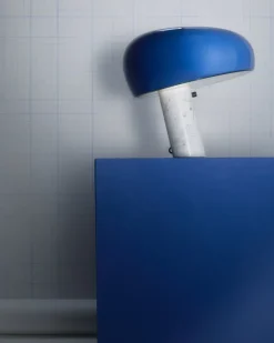 Flos Snoopy bordslampa, marinblå