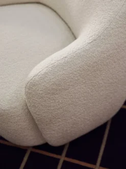 Fogia Barba clubfåtölj, lackerad bok - Ivory 001 Karakorum