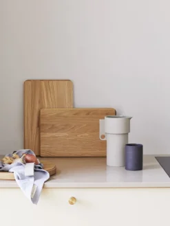 Form & Refine Alcoa karaff, ljusgrå