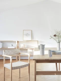 Form & Refine Alcoa karaff, ljusgrå