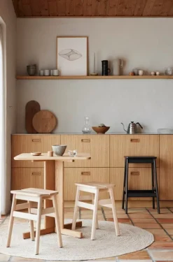 Form & Refine Angle barstol, 65 cm, svartbetsad bok