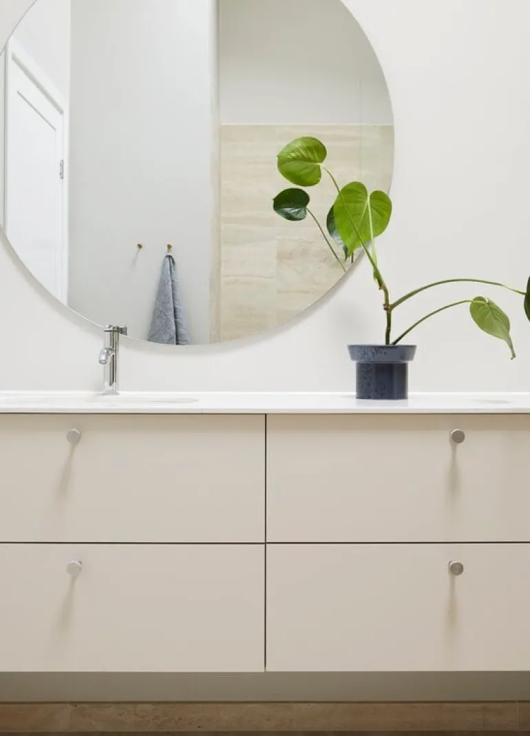 Form & Refine Angle stor krok, stål