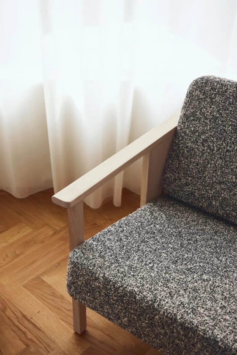 Form & Refine Block fåtölj, oljad ek - Kvadrat Zero 0004