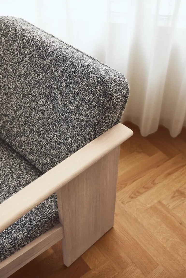 Form & Refine Block fåtölj, oljad ek - Kvadrat Zero 0004