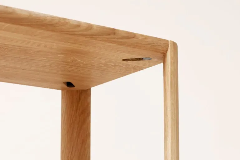 Form & Refine Leaf hylla 2x2, ek