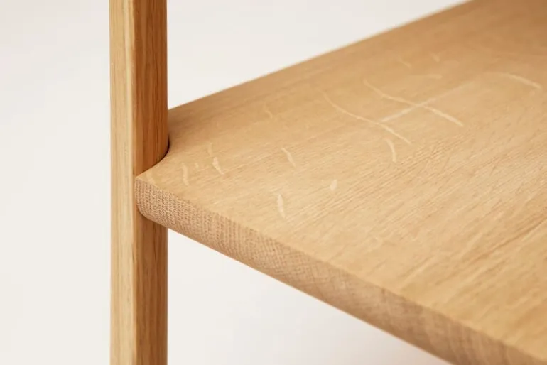 Form & Refine Leaf hylla 2x2, ek