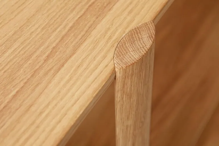 Form & Refine Leaf hylla 2x2, ek