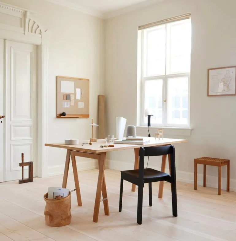 Form & Refine Rim anslagstavla, 75 x 75 cm, ek