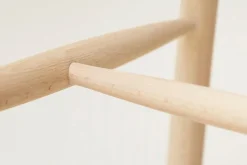 Form & Refine Shoemaker Chair No. 68 barstol, bok