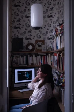 Foscarini Chouchin Reverse 2 taklampa, vit - svart