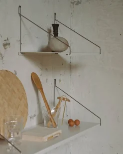 Frama D20 hylla, 80 cm, varmvitt stål