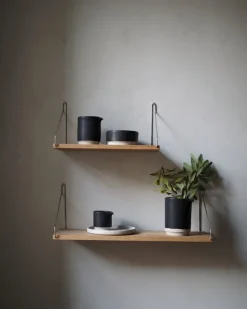 Frama D27 vägghylla, 60 cm, ek - stål