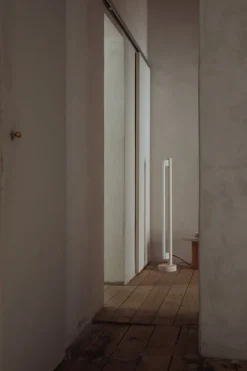 Frama Eiffel Single golvlampa, 100 cm, cream