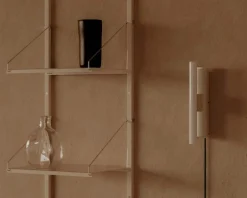 Frama Eiffel Single vägglampa, 30 cm, gräddvit